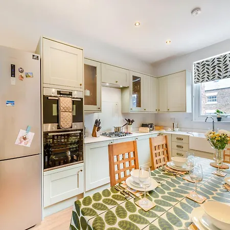 Uk41640 - Cleveland House Semesterbostad